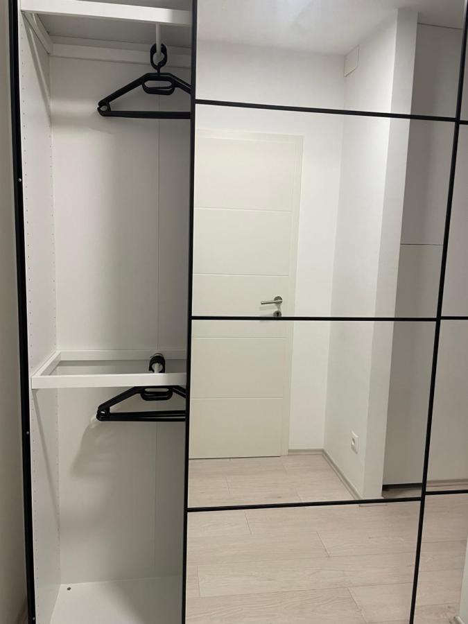 Studio Apartman Rita ซาเกร็บ ภายนอก รูปภาพ