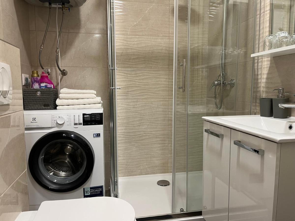 Studio Apartman Rita ซาเกร็บ ภายนอก รูปภาพ